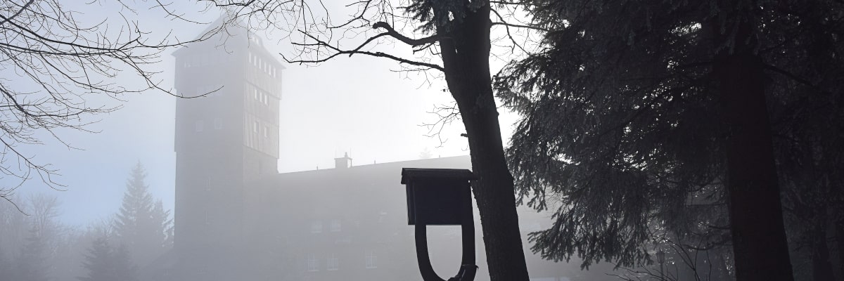 Berghotel auf dem Bärenstein mit Panoramablick über das Erzgebirge